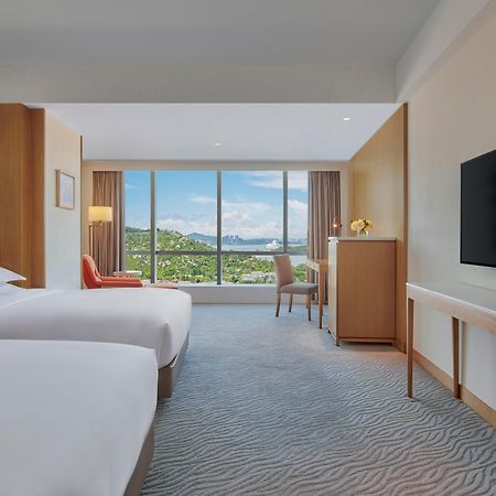 Crowne Plaza Zhuhai City Center By Ihg - Offers Free One-Way Shuttle To Chimelong Ocean Kingdom Exterior photo