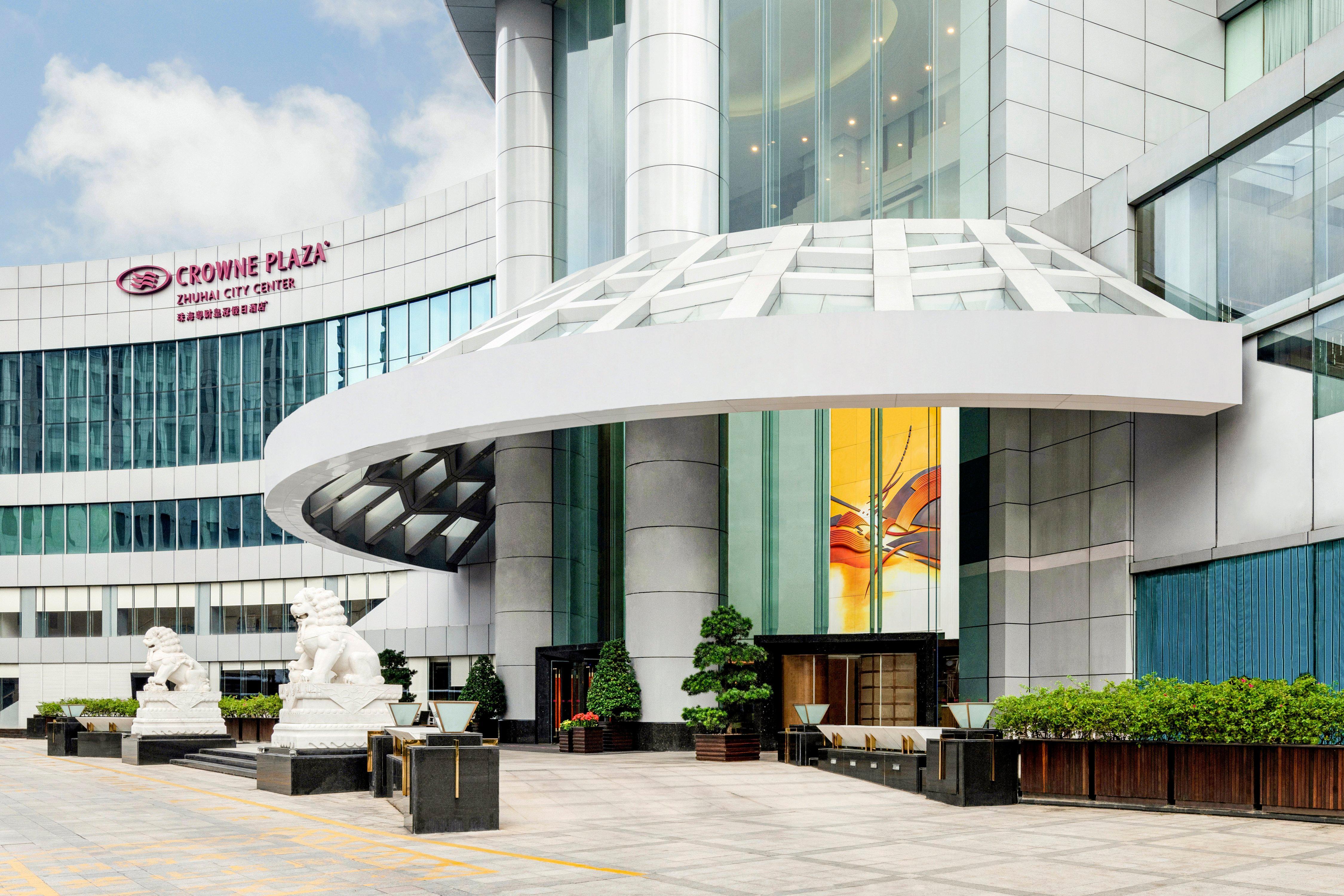 Crowne Plaza Zhuhai City Center By Ihg - Offers Free One-Way Shuttle To Chimelong Ocean Kingdom Exterior photo